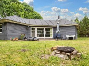 6 person holiday home in Ansager